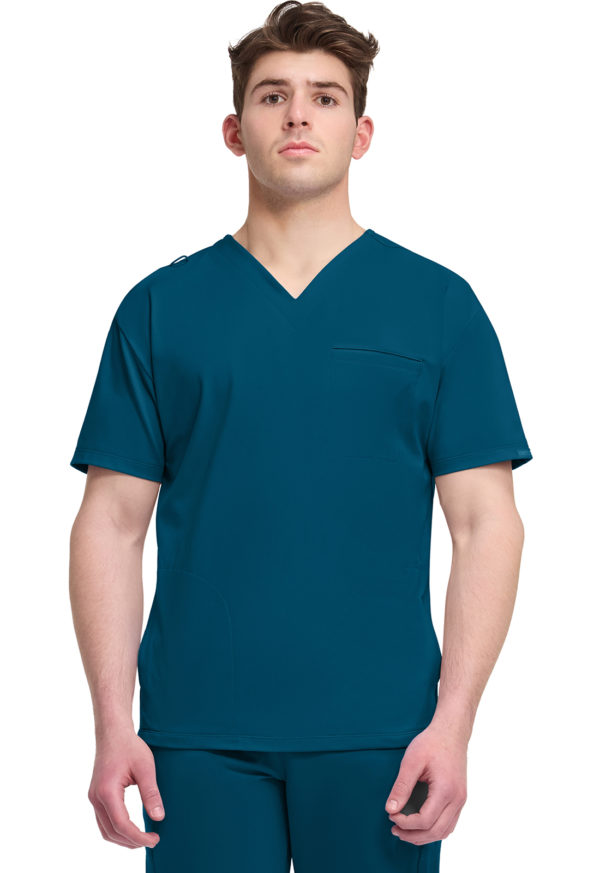 Men's 3-Pocket V-Neck Top - Image 9