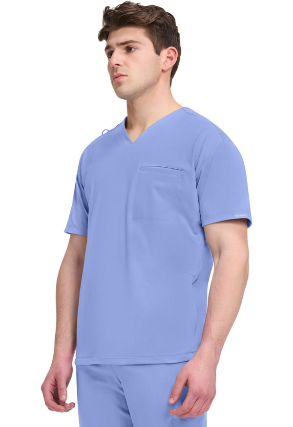 Men's 3-Pocket V-Neck Top - Image 2