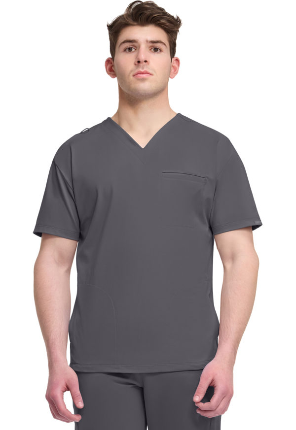 Men's 3-Pocket V-Neck Top - Image 6