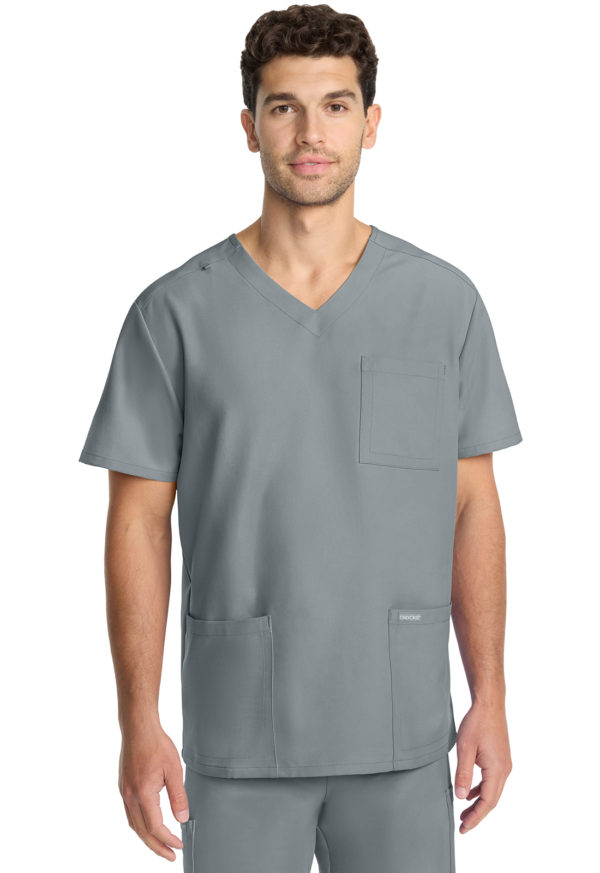 Men's 3-Pocket V-Neck Top - Image 16