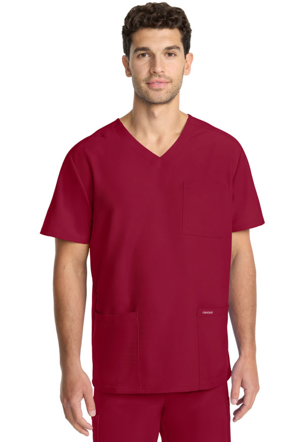 Men's 3-Pocket V-Neck Top - Image 10