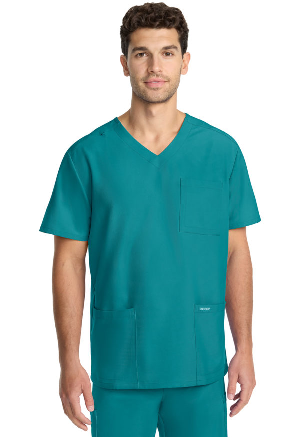 Men's 3-Pocket V-Neck Top - Image 8