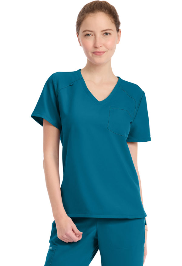 Tuck-in V-Neck Top - Image 5