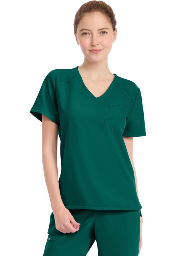 Tuck-in V-Neck Top - Image 9