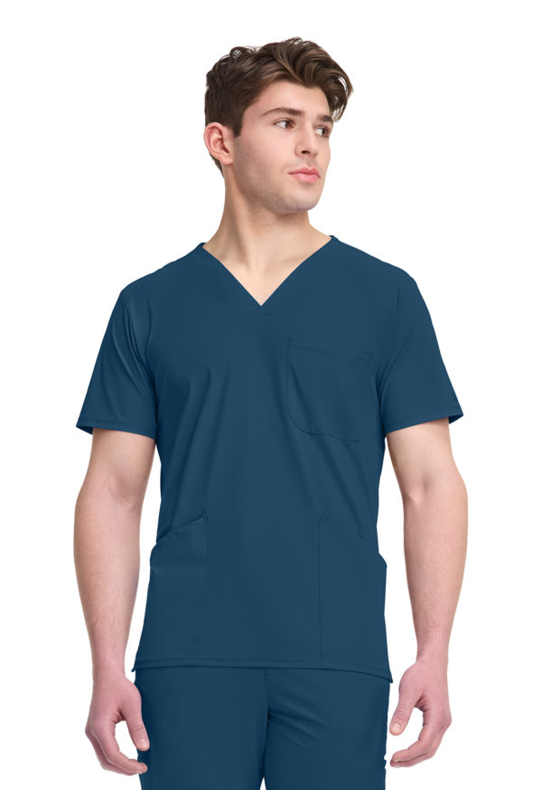 Men's 3 Pocket V-Neck Top - Image 10